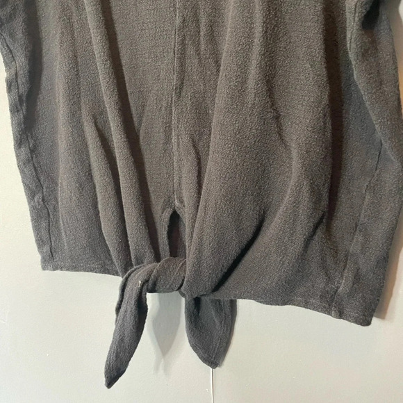 Madewell Texture & Thread Modern Tie-Front Top size medium - Picture 4 of 6